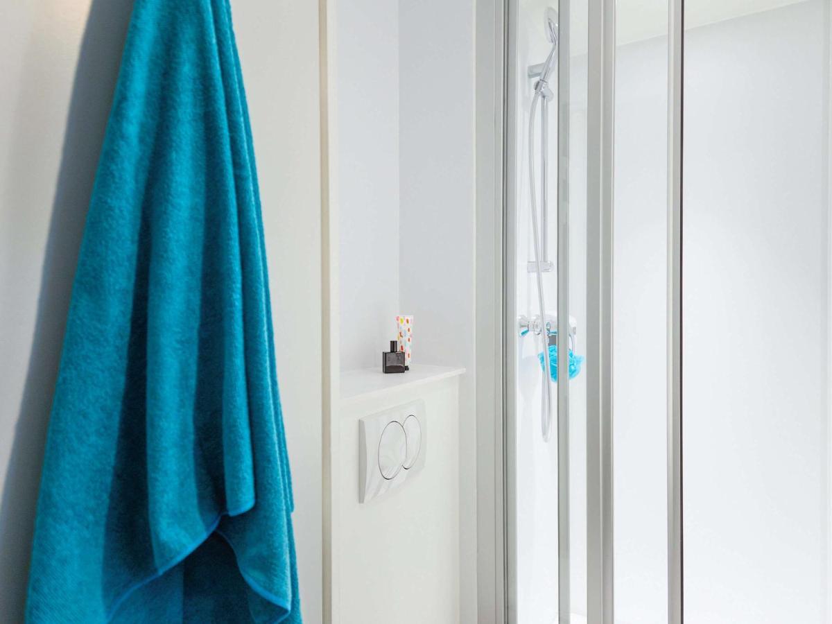 Hotelf1 Lyon Sud Oullins Renove Экстерьер фото