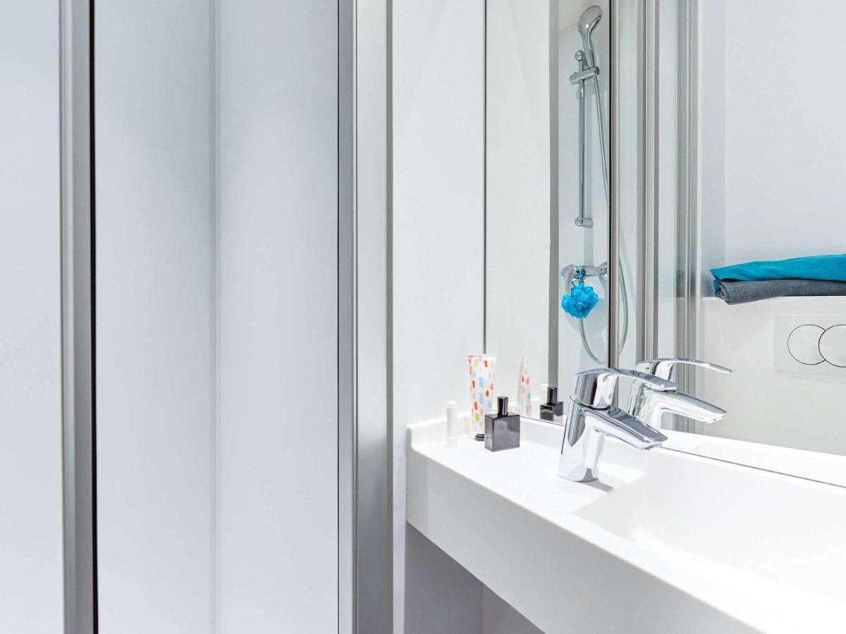 Hotelf1 Lyon Sud Oullins Renove Экстерьер фото