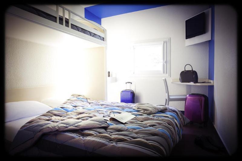 Hotelf1 Lyon Sud Oullins Renove Экстерьер фото