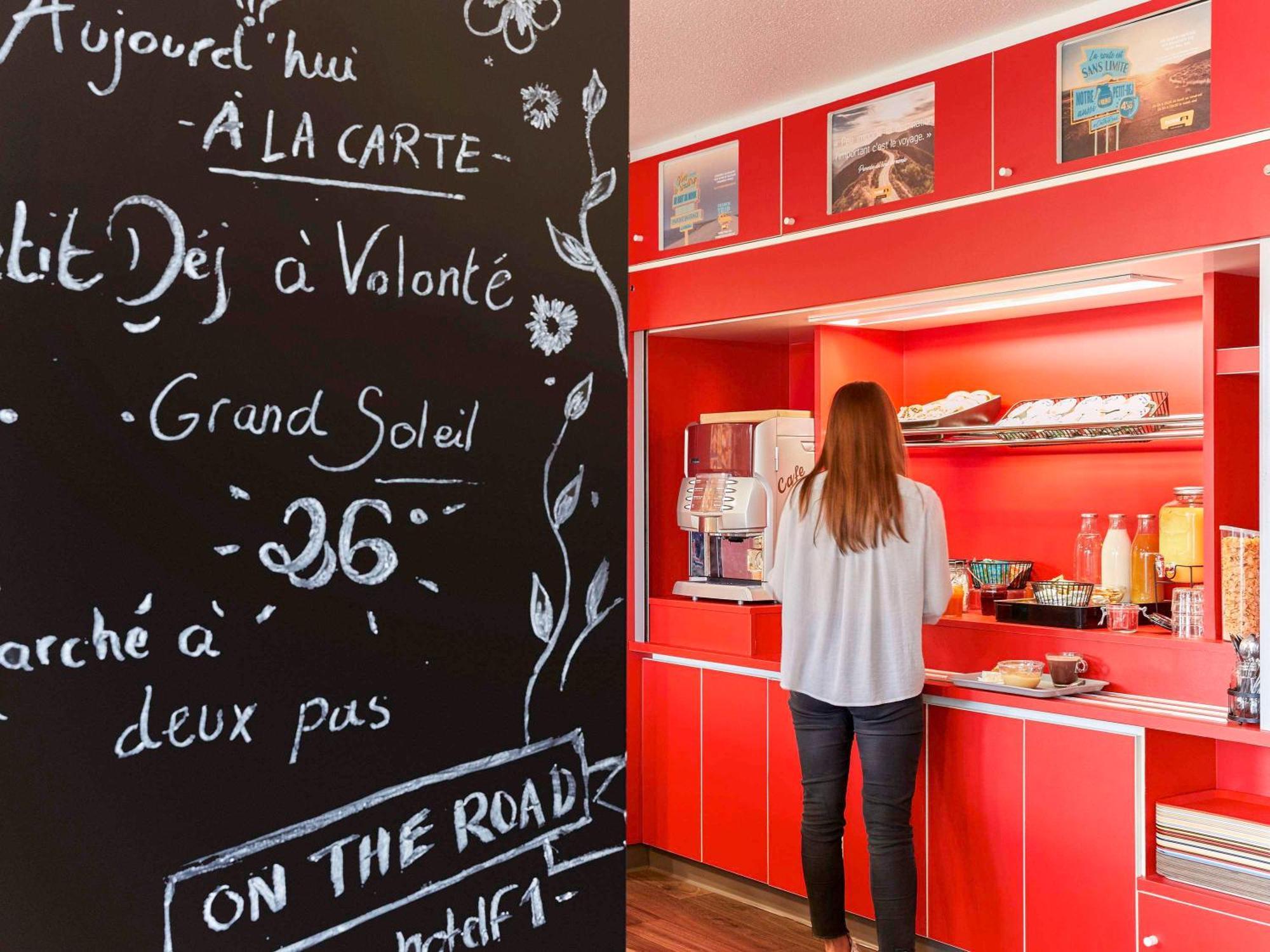 Hotelf1 Lyon Sud Oullins Renove Экстерьер фото